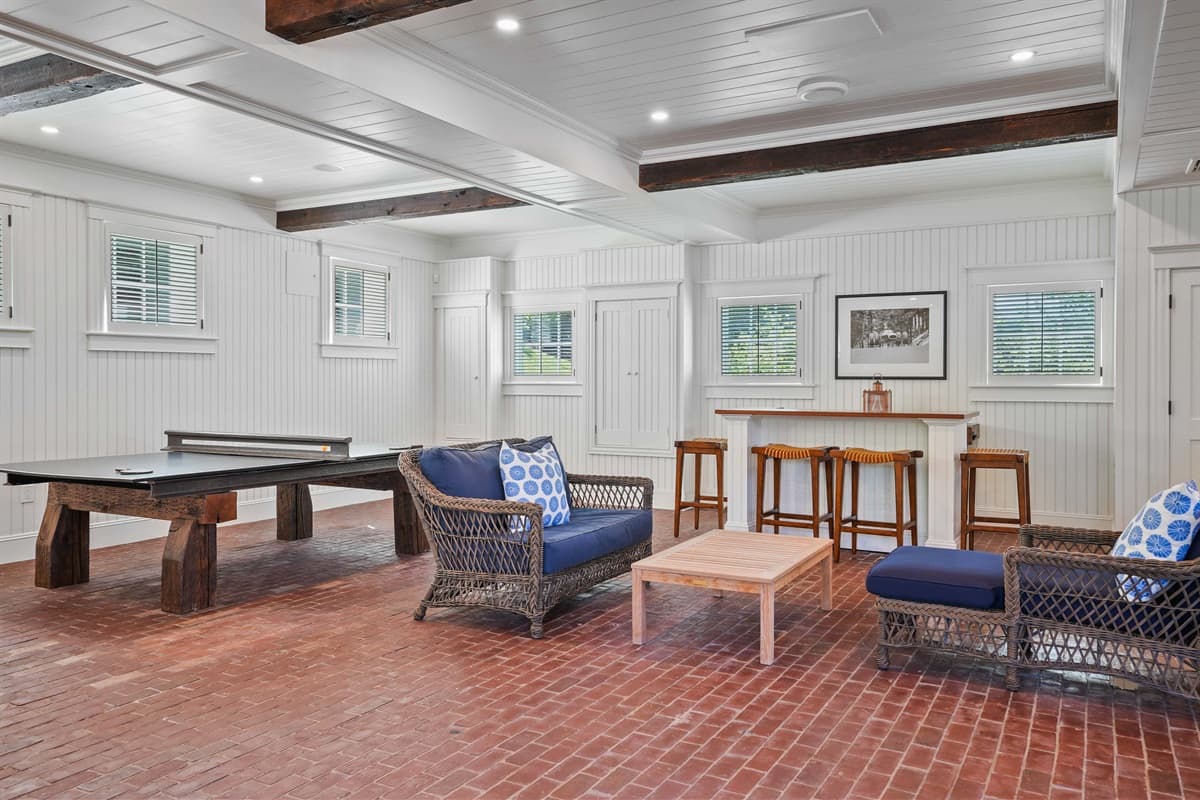 Carriage House Garage