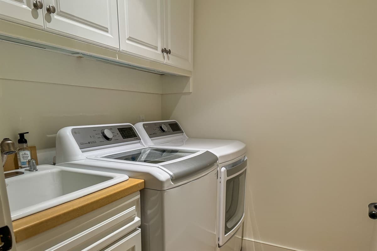 Basement Laundry