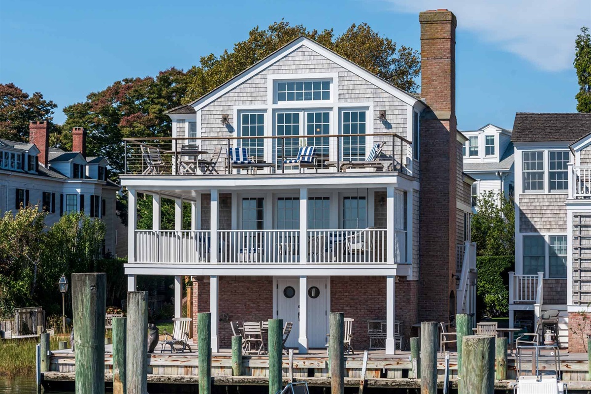 Morse Street Ferry House